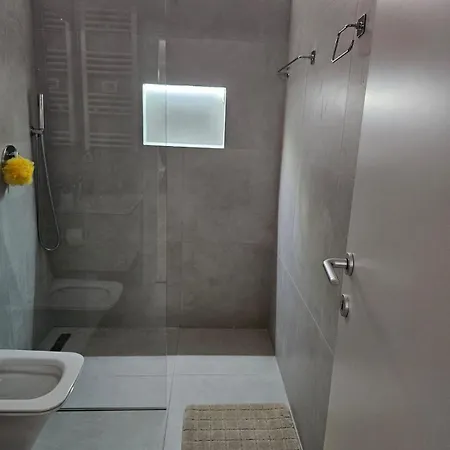 Apartment In Rruga Thoma Filpeu