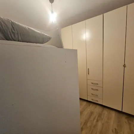شقة In Rruga Thoma Filpeu *